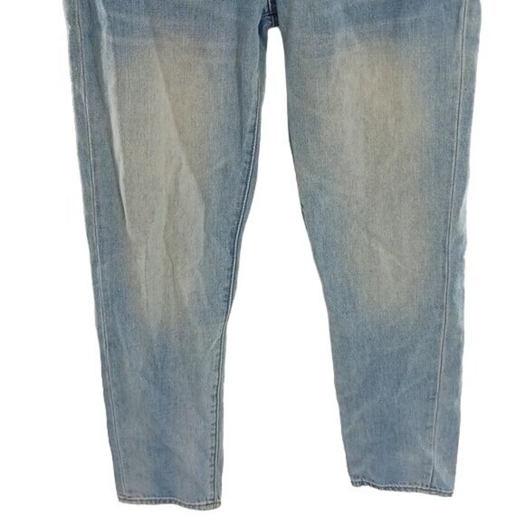 Blank NYC Womens Size 26 High Rise Tapered Leg Jeans Light Wash Distressed Denim - Picture 3 of 7